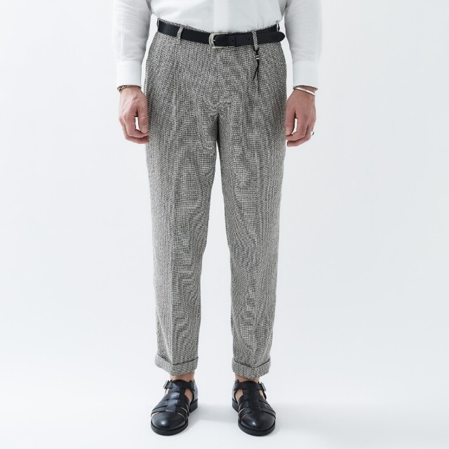 VARIO YARN 2PLEATS PANTS  ヴァリオヤーン・ツープリーツパンツ(コモド)